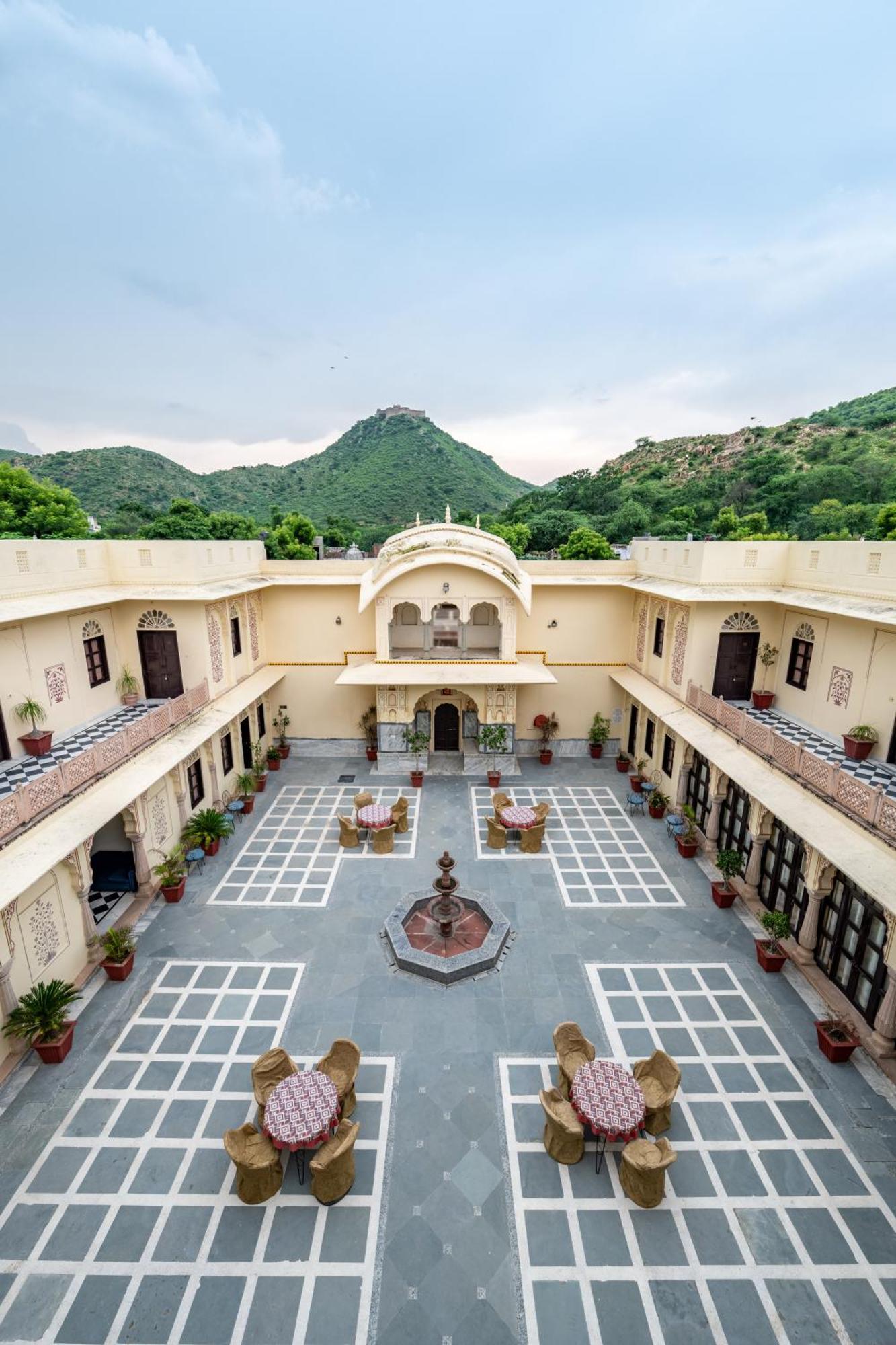 Dhulagarh Heritage Palace Hotel Near Jaipur Bānskhoh Eksteriør billede