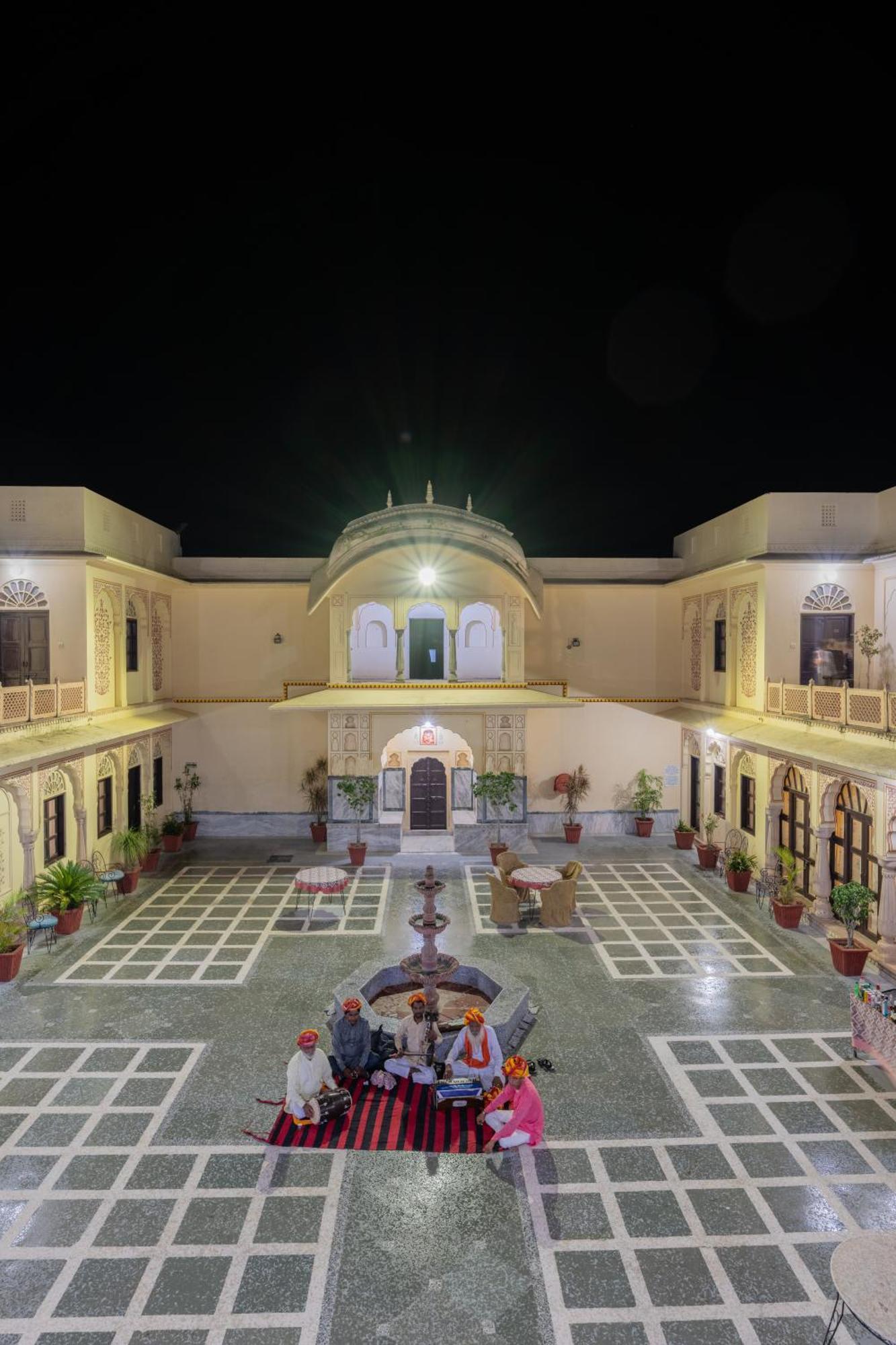 Dhulagarh Heritage Palace Hotel Near Jaipur Bānskhoh Eksteriør billede