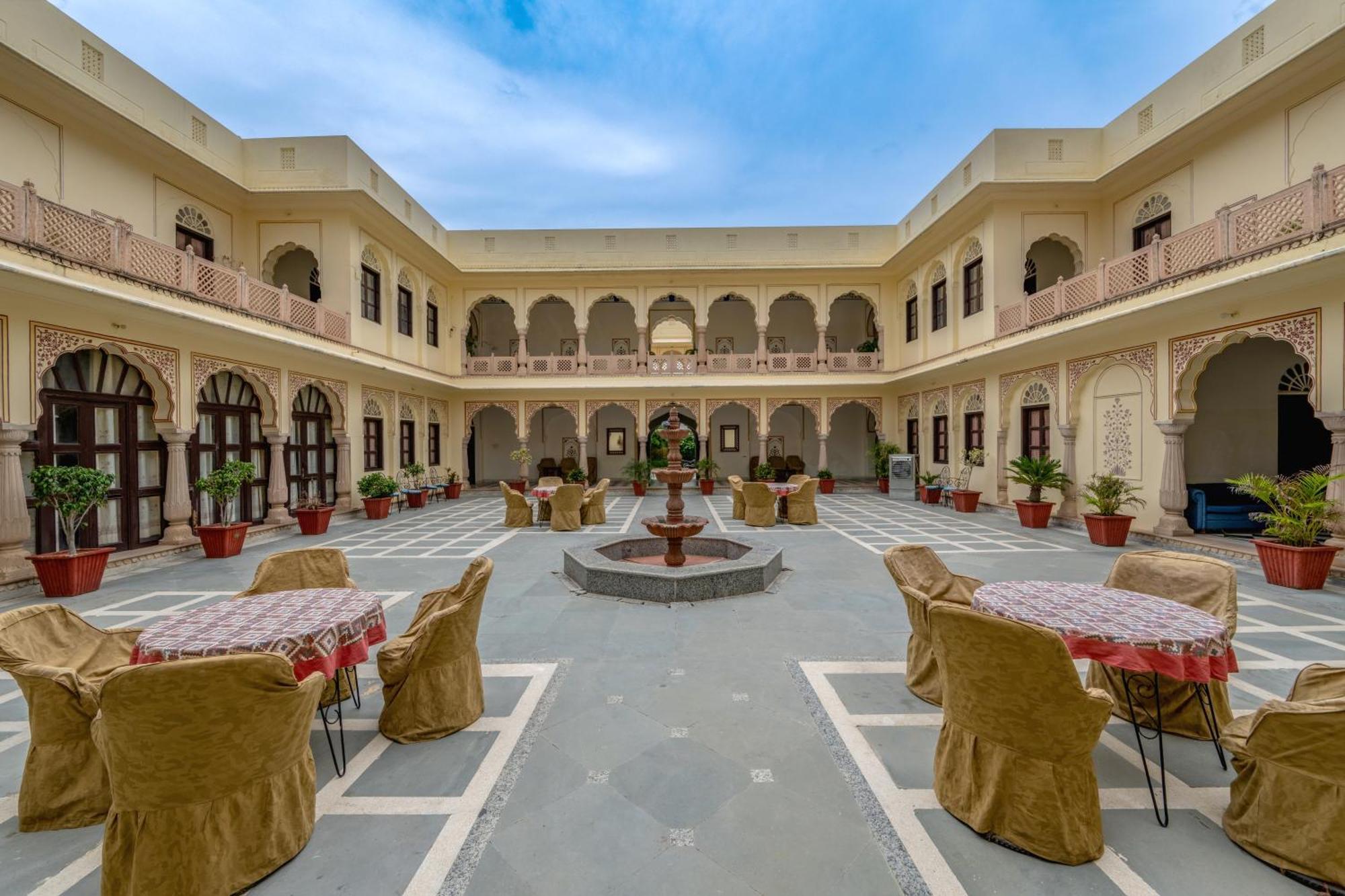 Dhulagarh Heritage Palace Hotel Near Jaipur Bānskhoh Eksteriør billede