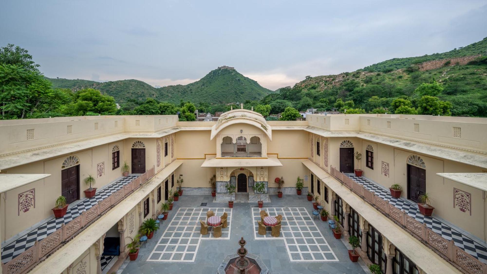 Dhulagarh Heritage Palace Hotel Near Jaipur Bānskhoh Eksteriør billede